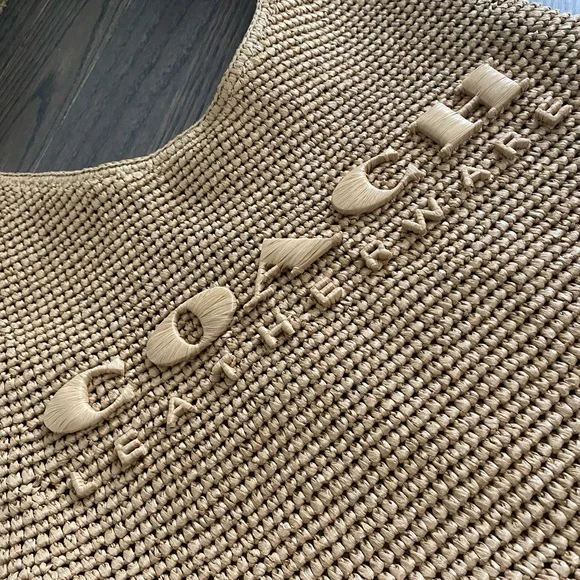 Coach Brooklyn 39 Tan Straw Shoulder Bag - Picture 8 of 9